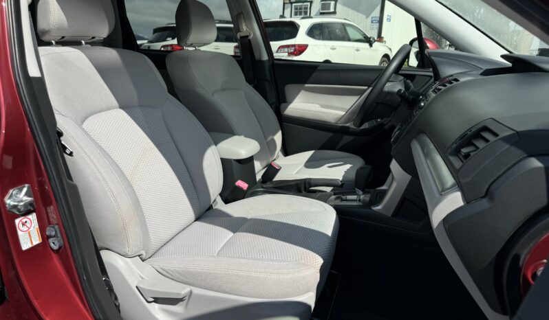 
								2015 Subaru Forester Premium / 76K full									