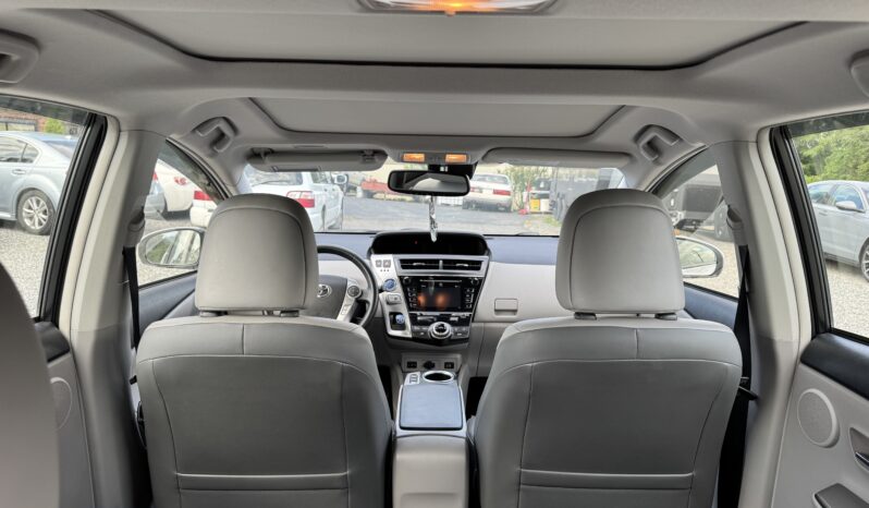 
								2015 Toyota Prius / 38K full									