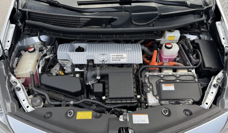 
								2015 Toyota Prius / 38K full									