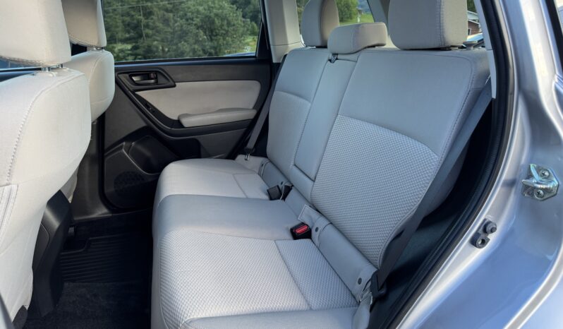 
								2016 Subaru Forester Premium / 89K full									