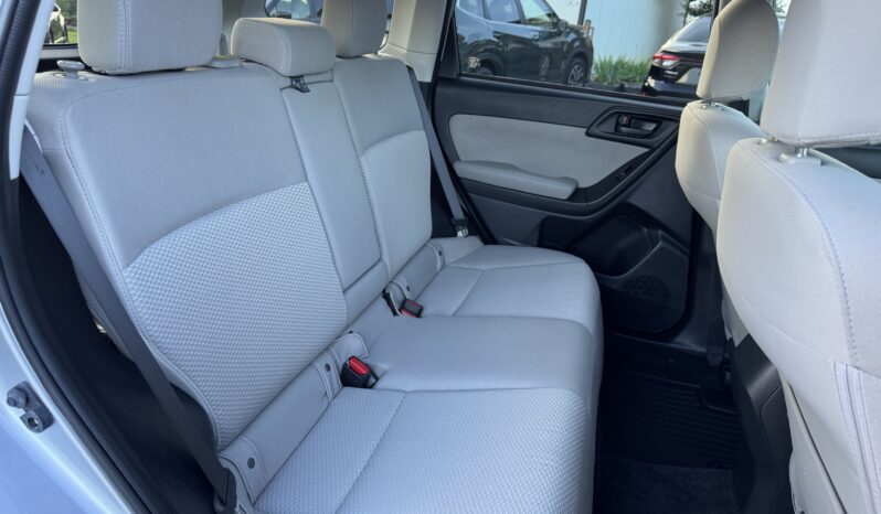 
								2016 Subaru Forester Premium / 89K full									