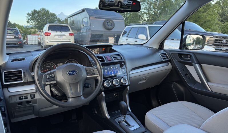 
								2016 Subaru Forester Premium / 89K full									