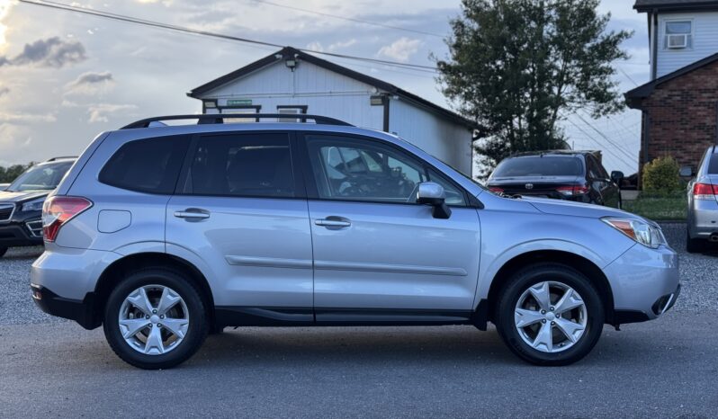 
								2016 Subaru Forester Premium / 89K full									