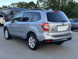 2016 Subaru Forester Premium / 89K