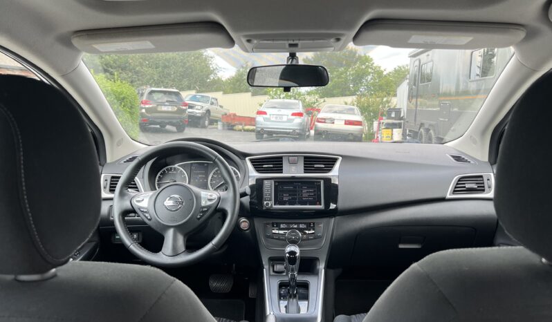 
								2019 Nissan Sentra SV / 22K full									