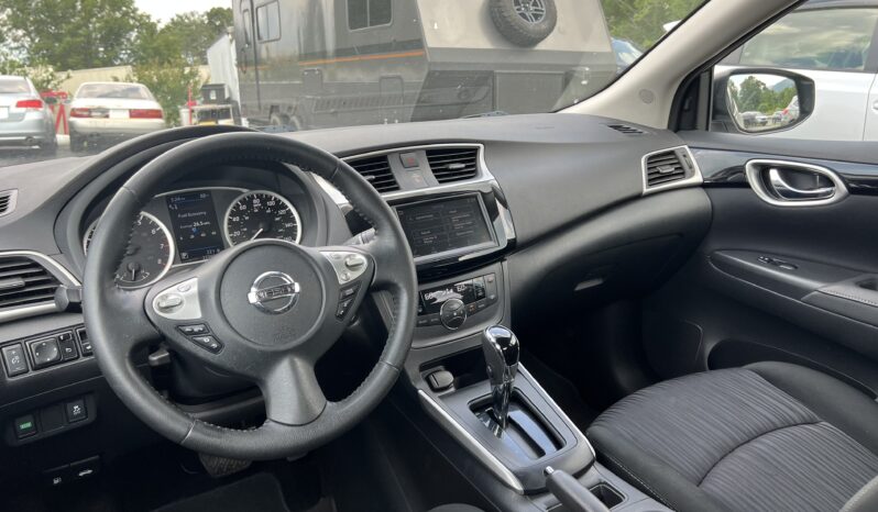 
								2019 Nissan Sentra SV / 22K full									