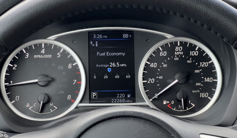 
								2019 Nissan Sentra SV / 22K full									
