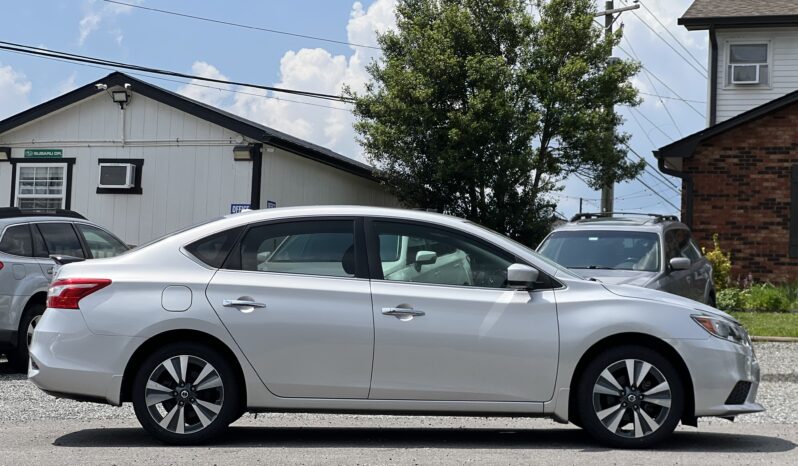 
								2019 Nissan Sentra SV / 22K full									