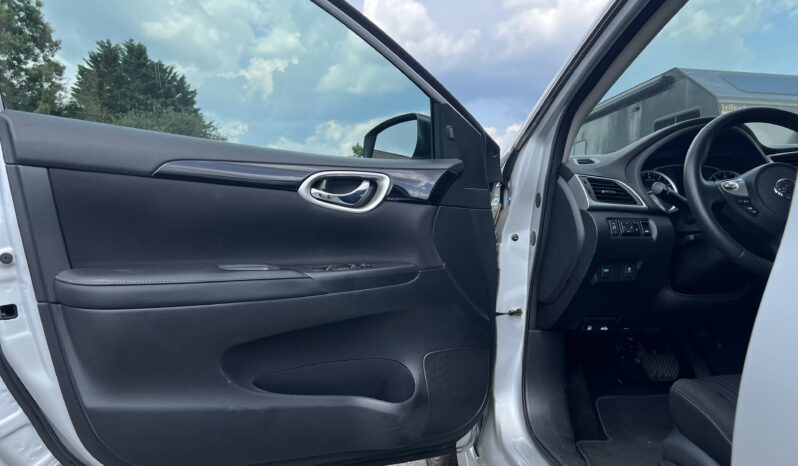 
								2019 Nissan Sentra SV / 22K full									