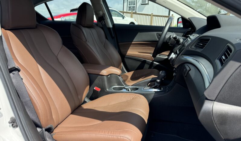 
								2020 Acura ILX Premium / 23K full									