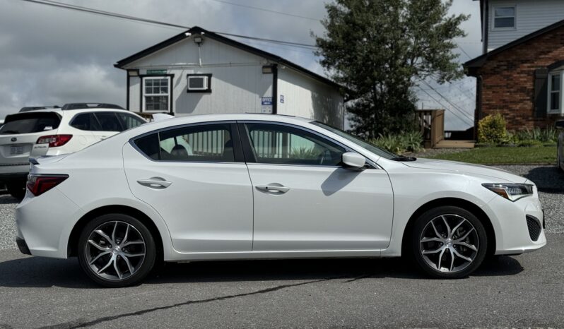 
								2020 Acura ILX Premium / 23K full									