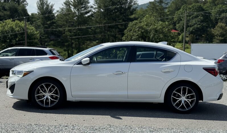 
								2020 Acura ILX Premium / 23K full									