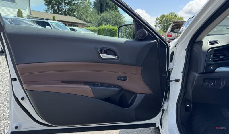 
								2020 Acura ILX Premium / 23K full									