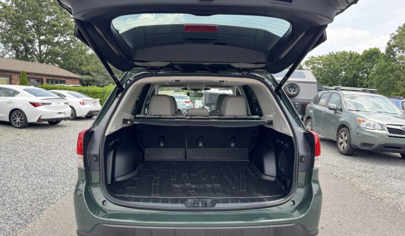 
								2022 Subaru Forester Limited / 32K full									