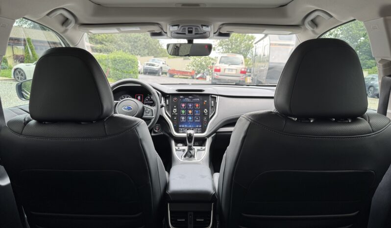
								2024 Subaru Outback Limited XT / 8k full									