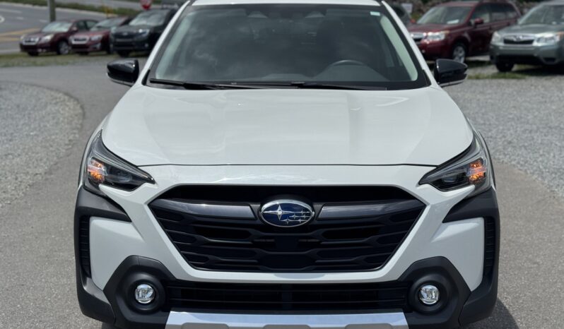 
								2024 Subaru Outback Limited XT / 8k full									