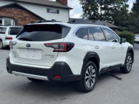 2024 Subaru Outback Limited XT / 8k
