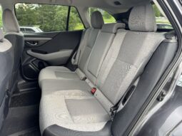 
										2025 Subaru Outback Premium / 4K full									