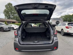 
										2025 Subaru Outback Premium / 4K full									
