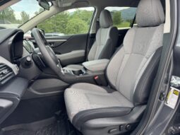 
										2025 Subaru Outback Premium / 4K full									