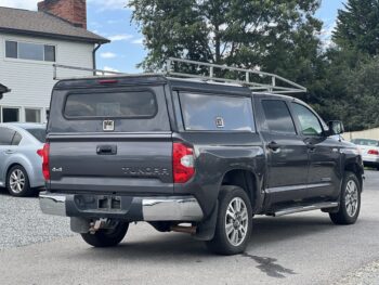 2016 Toyota Tundra SR5 / 108k