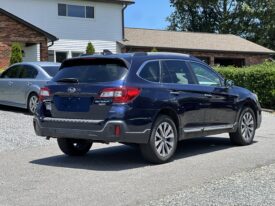 2018 Subaru Outback Touring / 103k