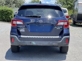 2018 Subaru Outback Touring / 103k