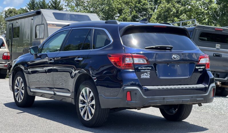 
								2018 Subaru Outback Touring / 103k full									