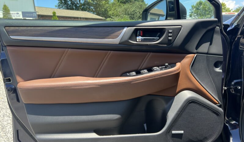 
								2018 Subaru Outback Touring / 103k full									