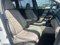
										2019 Honda Pilot EX-L / 65k full									