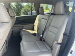 
										2019 Honda Pilot EX-L / 65k full									